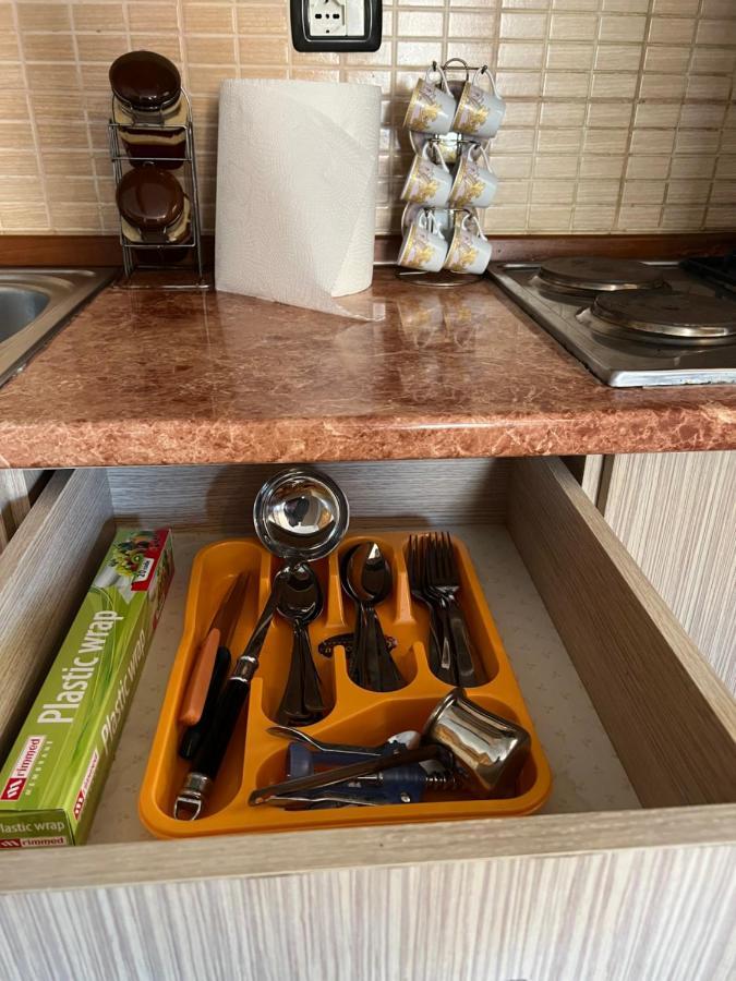 Gazi'S Apartament For Rent Golem  Ngoại thất bức ảnh