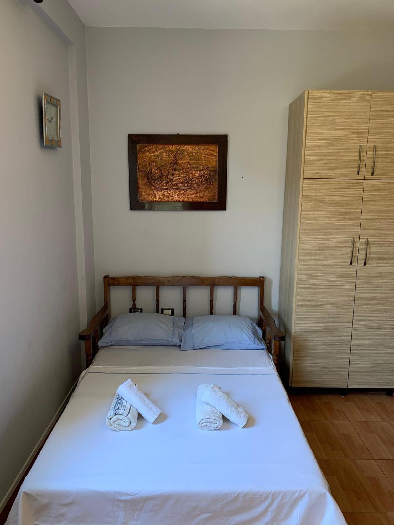 Gazi'S Apartament For Rent Golem  Ngoại thất bức ảnh